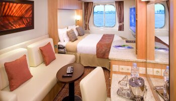 1548635808.1013_c163_Celebrity Cruises Celebrity Solstice Accommodation Ocean View Stateroom.jpg